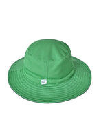 Reversible hat with Microfibre and Micromesh