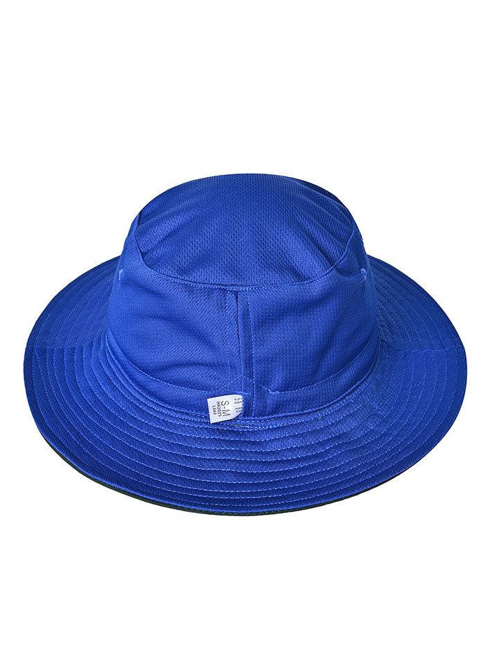 Reversible hat with Microfibre and Micromesh