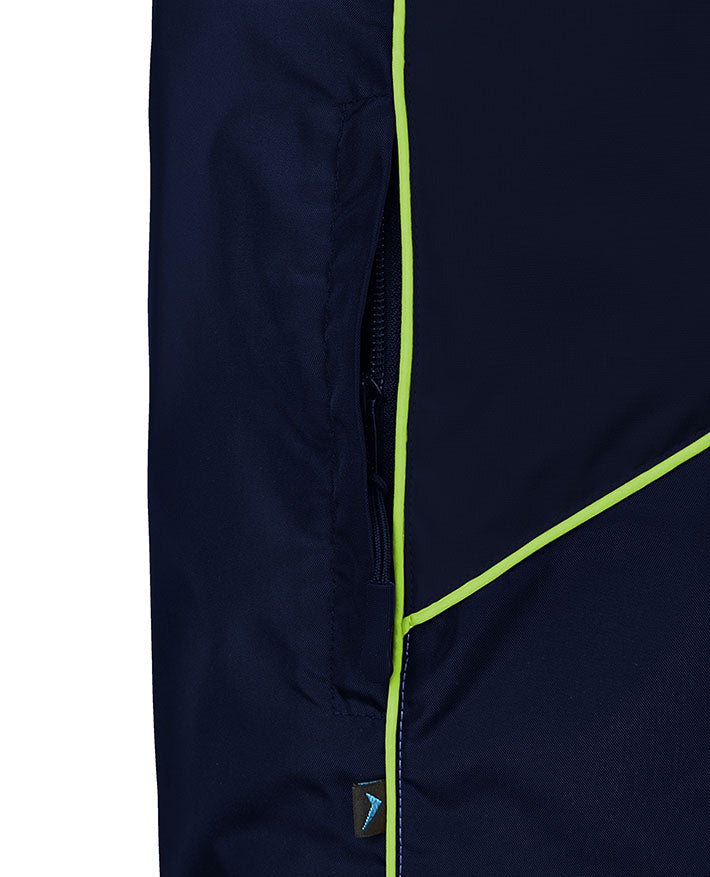 Spray Jacket with Contrast Piping