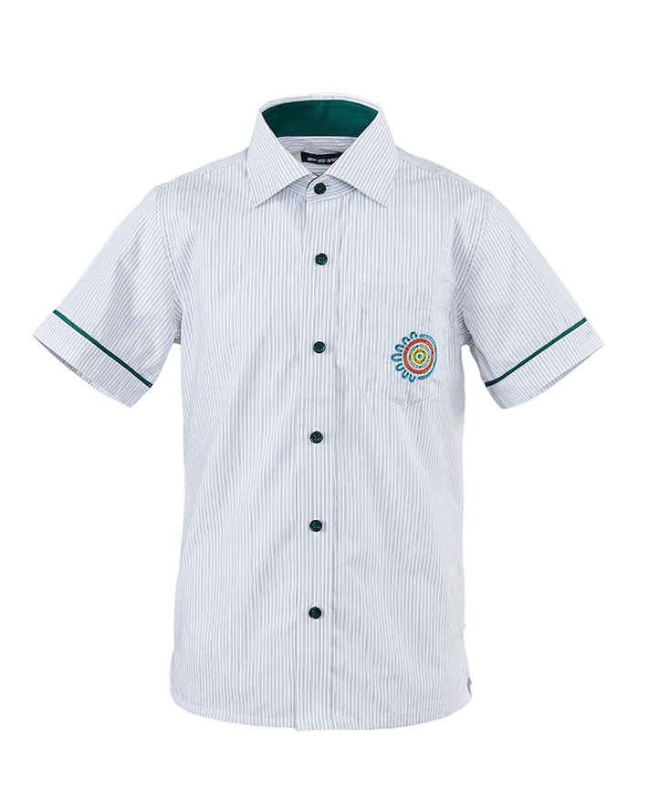 SS shirt with contrast inner collar, buttons, and piping