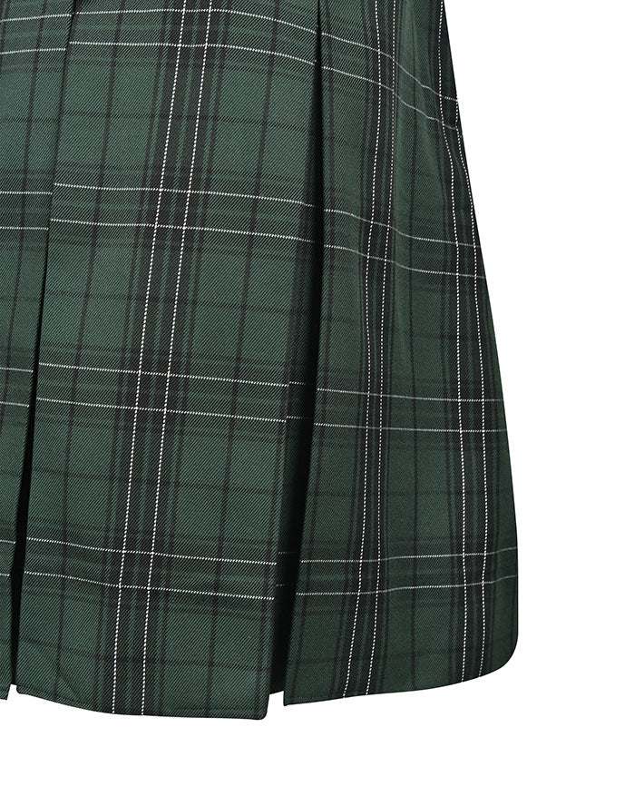 Pinafore